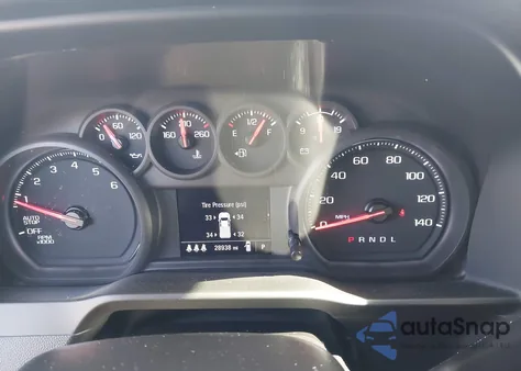 2024 Chevrolet Silverado 1500 2Wd Short Bed Custom z USA, uszkodzony, nr VIN 1GCPABEK2RZ233503